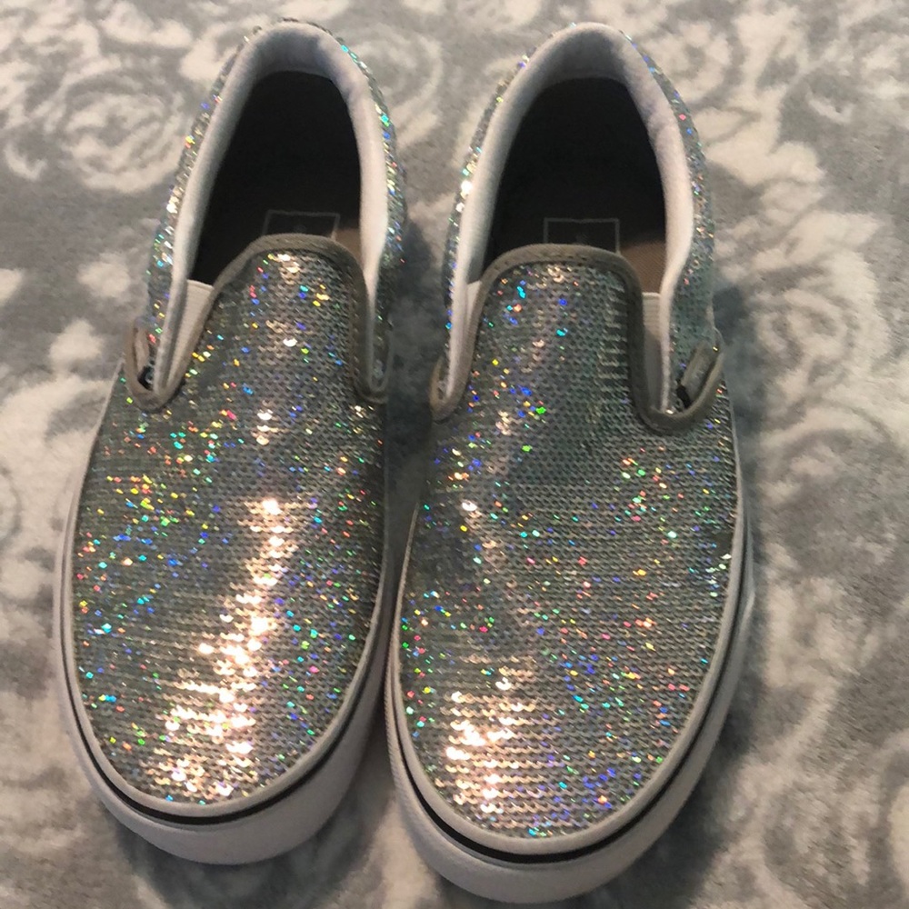 Selling some unisex vans shoes. That has glitter sequins on them